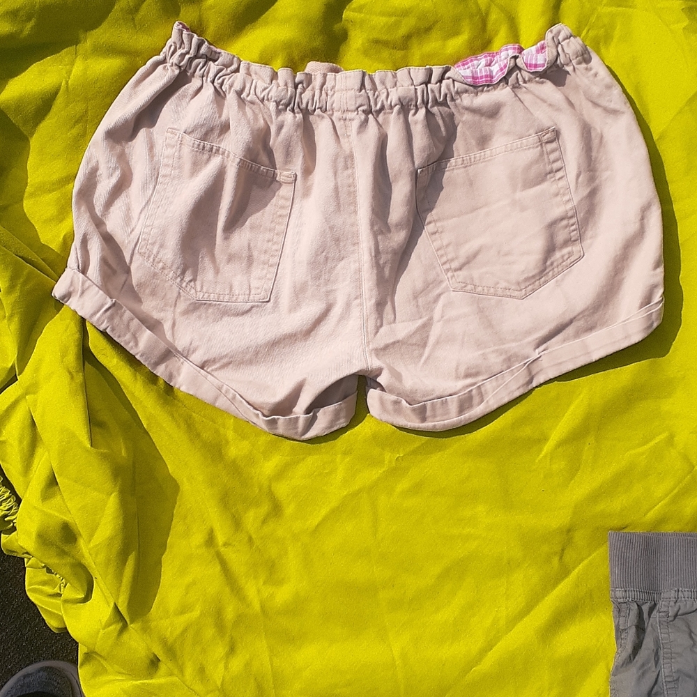 Drawstring shorts - Picture 5 of 10